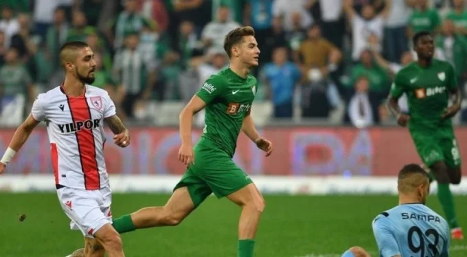 Bursaspor, Batuhan Kör'ün sözleşmesi uzattı