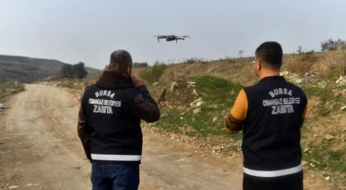 Osmangazi'de kaçak moloz dökümüne drone destekli takip