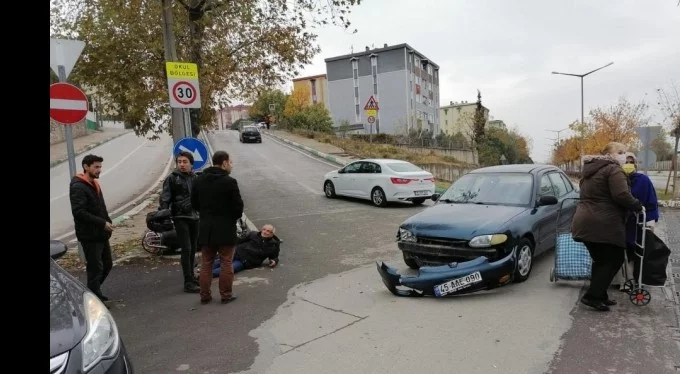 Bursa'da otomobil ile motosiklet çarpıştı : 1 yaralı