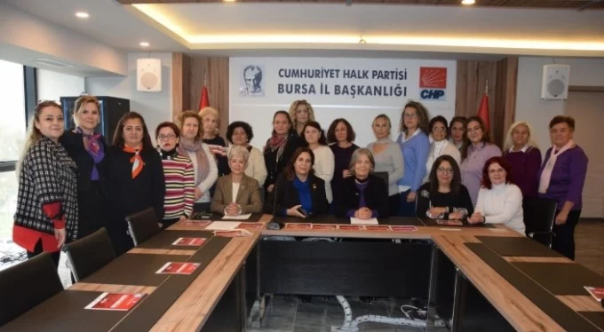 CHP Bursa Kadın Kolları'ndan Net Tavır: "İstanbul Sözleşmesinden Vazgeçmiyoruz"
