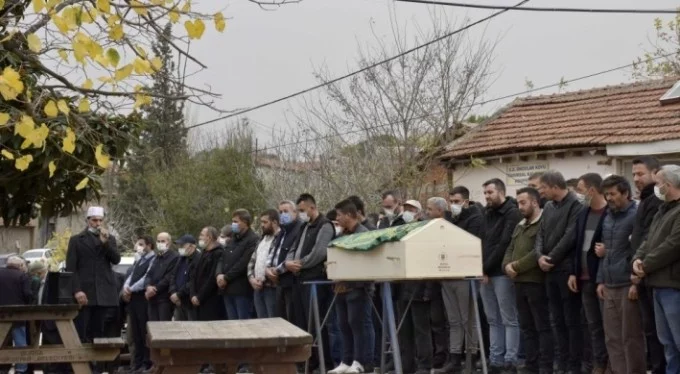 Bursa'da hırsızların öldürdüğü 2 çocuk babası toprağa verildi