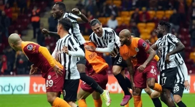 Galatasaray'ın galibiyet hasreti 4 maça çıktı