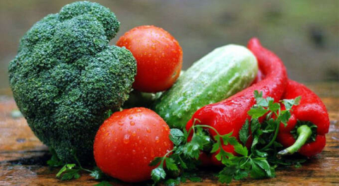 Hangi yiyecekleri çiğ hangilerini pişmiş yemeli?