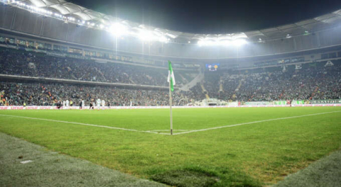 Borç yükü artıyor! Bursaspor'un elektrikleri yine kesildi!