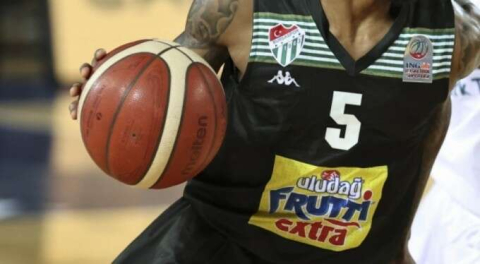 Frutti Extra Bursaspor'da 1 oyuncunun Kovid-19 testi pozitif çıktı!