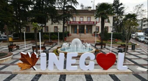 İnegöl'de 1 yılda 97 bin kişi e-imar uygulamasıyla işlem yaptı!