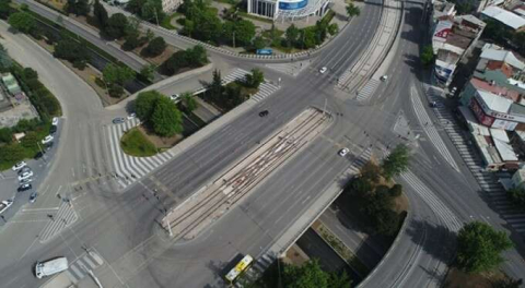 Kırmızı Bursa'da sokaklar bomboş...