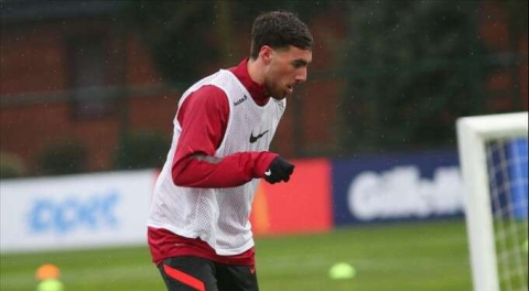 Milli futbolcu Orkun Kökçü'nün koronavirüs testi pozitif çıktı!