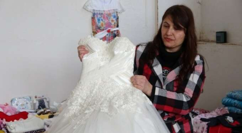 Bursa'da ihtiyaç sahiplerine bedava gelinlik ve damatlık