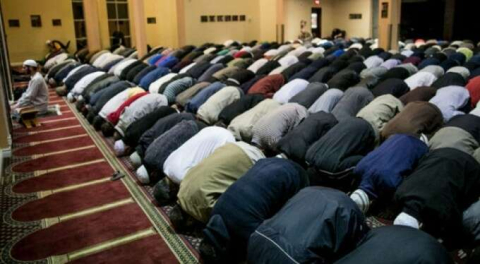 Diyanet İşleri'nden 'teravih namazı' kararı