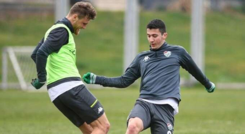 Bursasporlu Ozan İsmail Koç: Hala pes etmedik