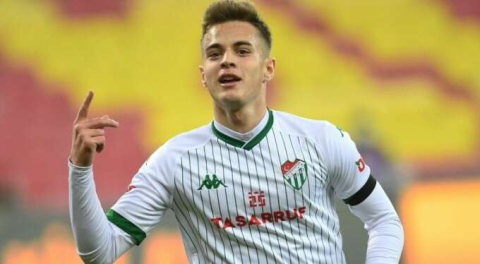Bursaspor'un en golcü ismi Batuhan Kör