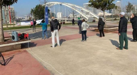 Bursa'da 65 yaş ve üstü için açık havada spor imkanı