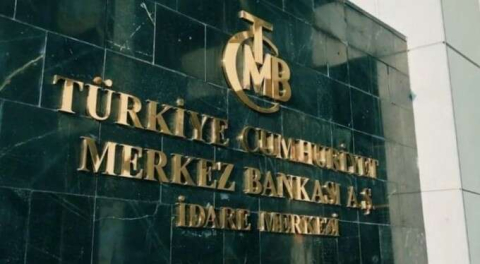 Yıl sonu dolar, enflasyon ve faiz beklentileri arttı