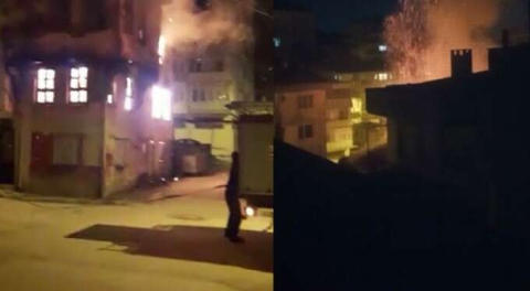 Bursa'da tarihi bina alevlere teslim oldu