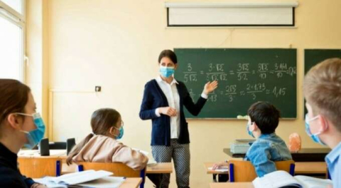 425 bin 430 öğretmen aşı randevusuna dahil edildi