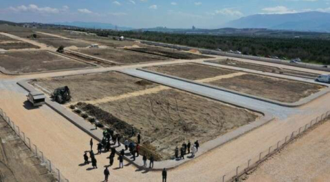 Bursa Hasköy mezarlığında defin işlemi başladı