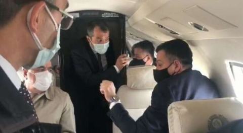 Bakan Pakdemirli'nin uçağı acil iniş yaptı