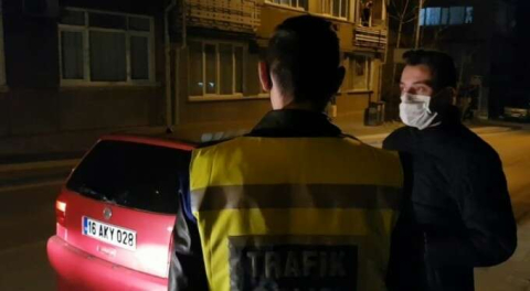 8 farklı tonda! Bursa'da kumandaya basan polis şaşkına döndü!