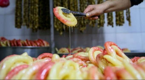 Sadece Ramazan'da üretilen İzmir'in asırlık tatlısına yoğun talep!