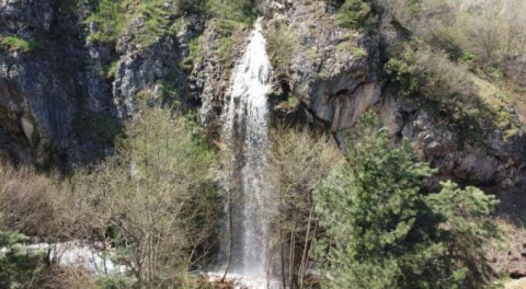 Görenler inanamadı! Bursa'da yağış sonrası 15 metrelik şelale oluştu!
