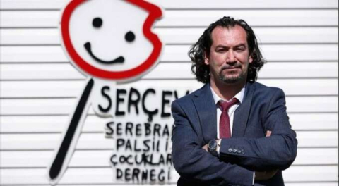 Türkiye'nin ilk serebral palsili uzay mühendisi, çocuklara umut aşılıyor!