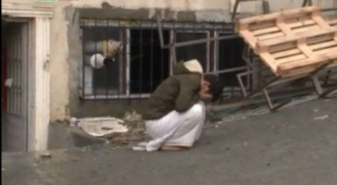 Hırdavat deposunda feci yangın! 4 kişi can verdi