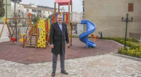 Karacabey'de Osmanlı motifleri taşıyan parkta sona doğru!