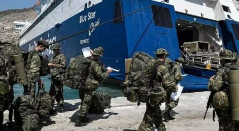 Yunanistan'dan ağır tahrik! 900 kişilik adayı silahlandırmaya başladı