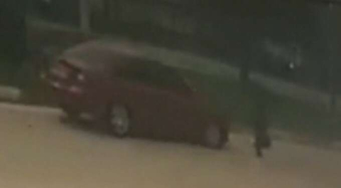 Bursa'da korkutan anlar! Yolun karşısına geçmek istedi, otomobil çarptı!