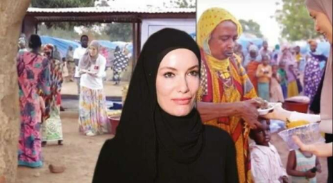 Gamze Özçelik, Afrika'da iftar verdi!