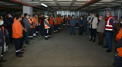 Gemlik Belediye Başkanı Sertaslan: 'Sokakta çalışan belediye personeli aşı kapsamına alınmalı'