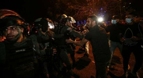 İsrail polisi, Kadir Gecesi öncesi yüzlerce Filistinlinin Kudüs'e ulaşmasını engelledi!