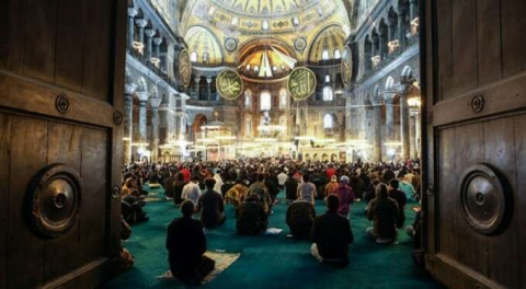 87 yıl sonra... Ayasofya'daki ilk Ramazan Bayramı namazı!