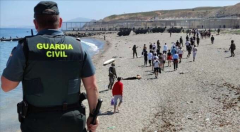 İspanya 8 bin düzensiz göçmenden 5 bin 600'ünü geri gönderdi!