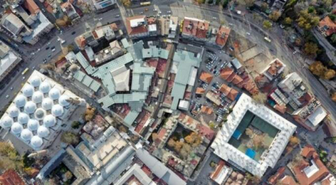 Başkan Aktaş duyurdu! Zafer Plaza'nın bir bölümü yıkılacak...