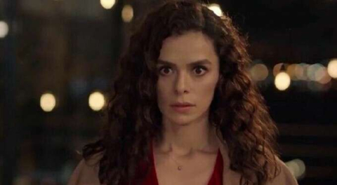 Özge Özpirinçci Tarkan videosuyla duyurdu: 13 haftalık