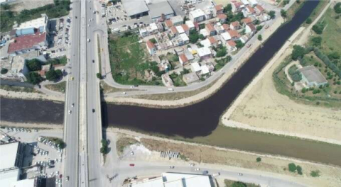 İçilebilecek kadar temiz! Bursa'da siyah akan Nilüfer Çayı havadan görüntülendi!