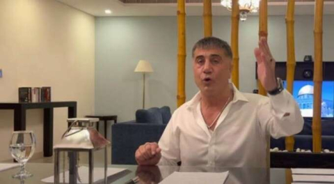 Sedat Peker özür diledi: Dosyaların çokluğundan yanlış yazmışım!