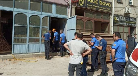 İşçi ağır yaralı! Bursa'da halatı kopan yük asansörü yere çakıldı!