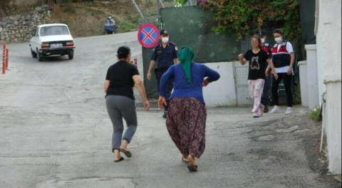 Ailesi sarılmaya doyamadı! 3 gün önce kaçırılan genç kız kurtarıldı!