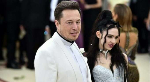 Grimes yeni albümünü anlattı: Yapay zekanın uzay operası olacak!