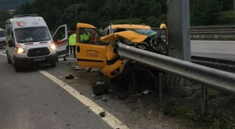 Sakarya'da feci kaza! Ölü ve yaralılar var...