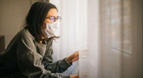 Birleşik Krallık'tan temaslı kişiler için yeni karantina kararı!