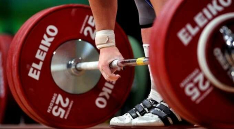Türkiye'nin halterdeki olimpiyat kotası 3'ten 2'ye düşürüldü!