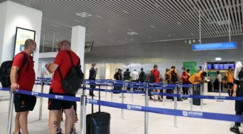 Siyasilerden Galatasaray'a destek mesajları