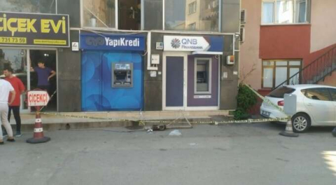 Eyvah eyvah... Bursa'da para çeken kadının üzerine caraskal düştü