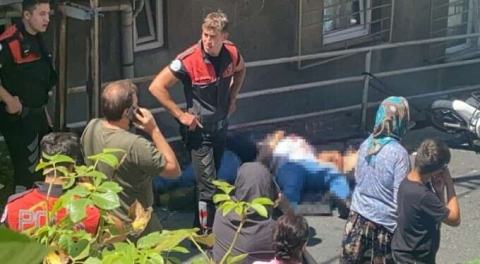 Beyoğlu'nda silahlı çatışma 3 kişi öldü!