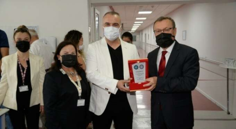 Bursa&nbsp;Uludağ Üniversitesi'nde çifte açılış