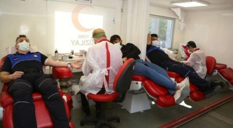 Nilüfer Belediyesi personelinden anlamlı bağış